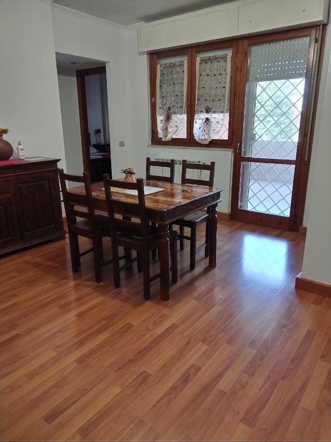 Appartamento Con Due Camere Pressi Eur Rome Buitenkant foto
